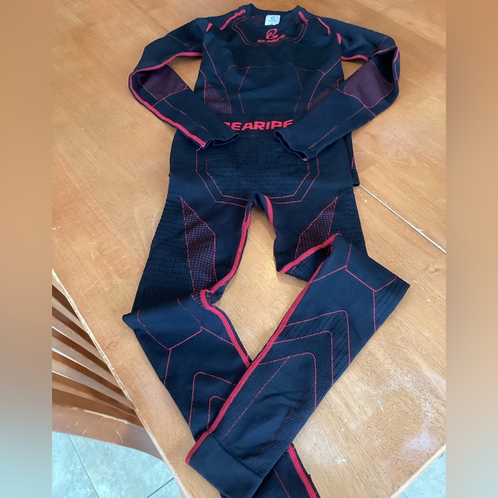 Searipe Women's Thermal Performance Ski & Snowboard Baselayer
 - size small